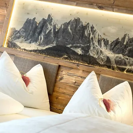 Hotel Dolomites 3*
