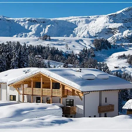 Dolomites Hotel 3*